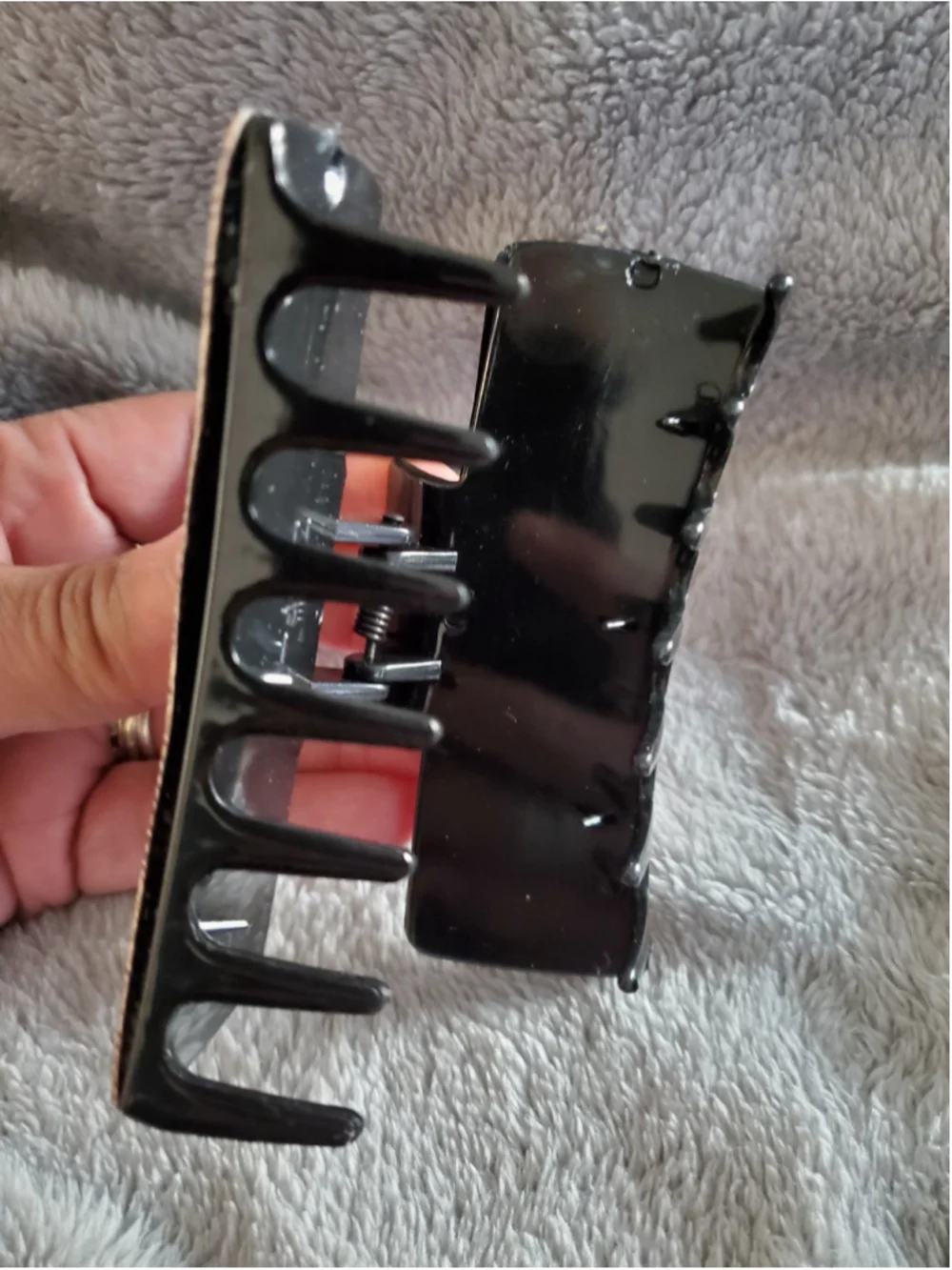 Women's Black Grey claw clips